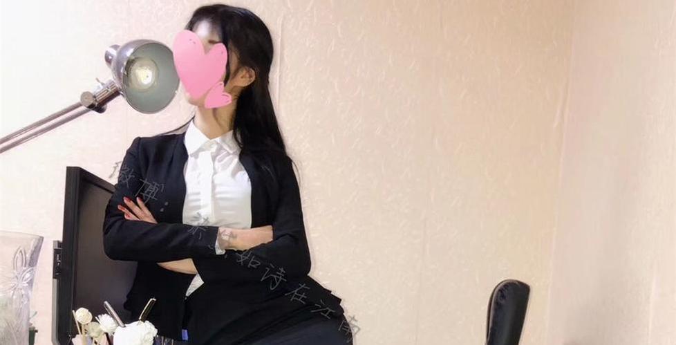 好莱坞黑料正能量入口2022：好莱坞电影收藏必备，快速下载观看